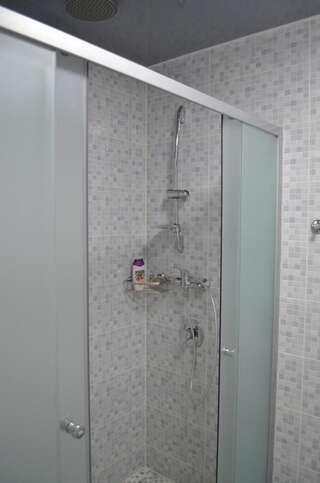 Апартаменты 1-комнатная на левом берегу Днепра Днепр Апартаменты с 1 спальней-5